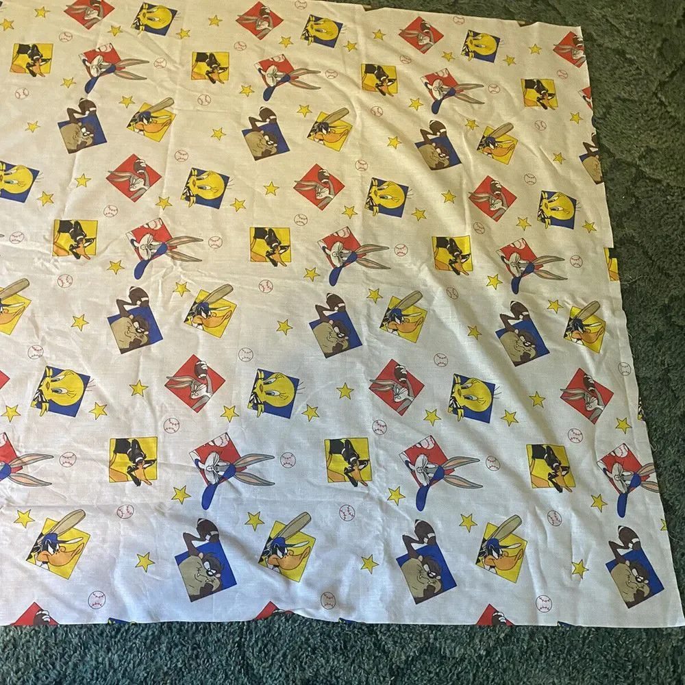 Looney Tunes Fabric 1.5 yds Sports Characters 100% Cotton Fabric Panels Cute HG3